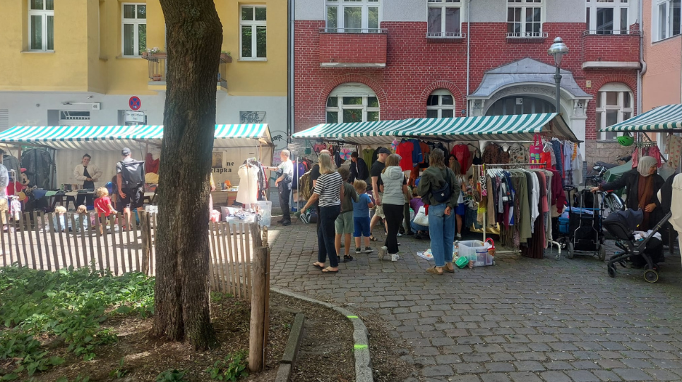 Kieztr&ouml;delmarkt am Boddinplatz